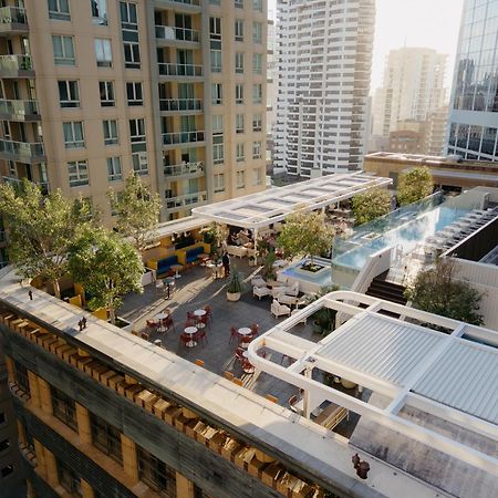 Kimpton Margot Sydney By Ihg Hotel Ngoại thất bức ảnh The rooftop pool at the Ritz-Carlton, Dubai